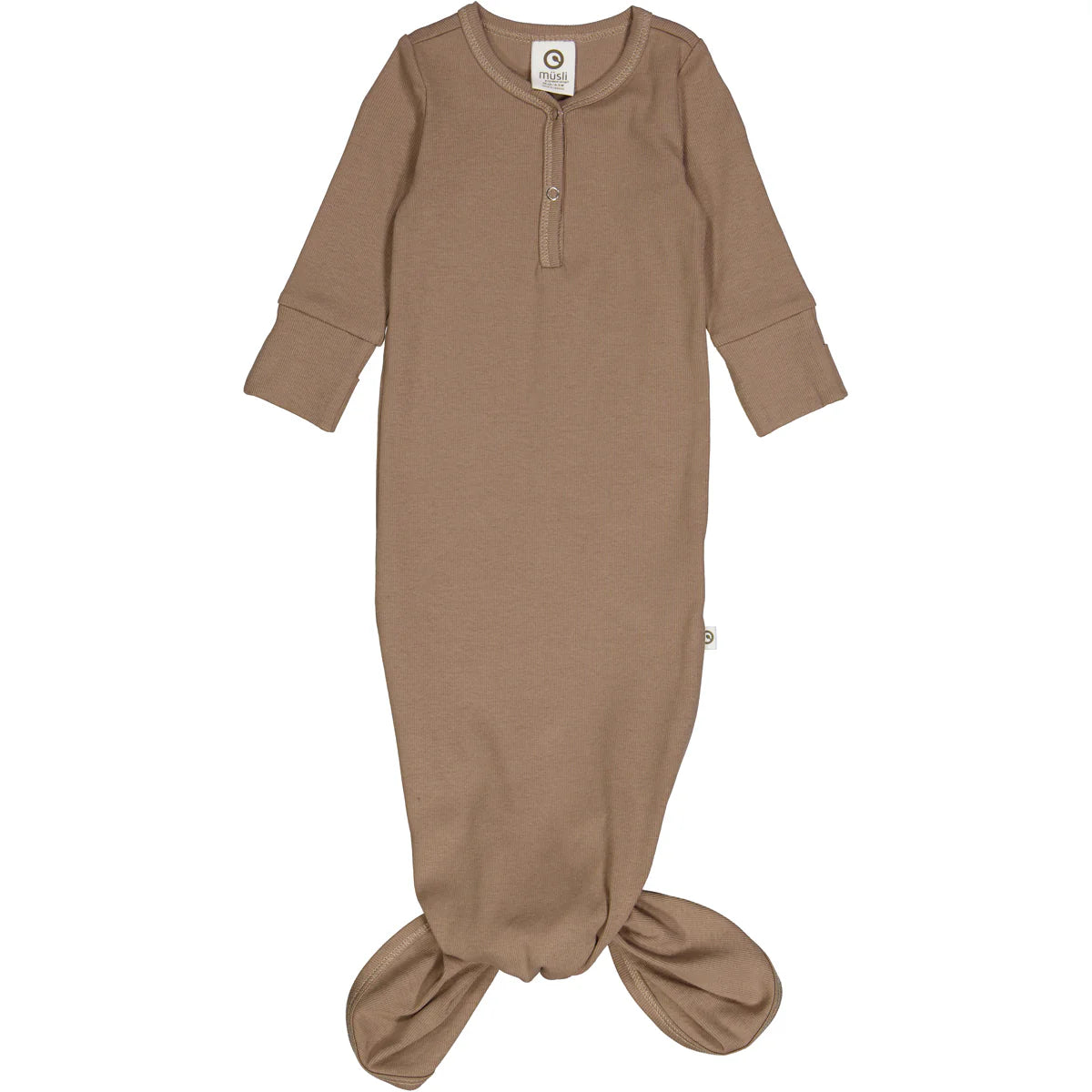 Soft brown knotenbody with ribbed texture and knotted bottom for easy diaper changes, ideal sleepwear for babies.