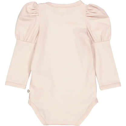 Beige Langarmbody mit Puffärmeln für Babys, aus hochwertiger Jersey-Qualität, Rückansicht, zeigt elegantes und komfortables Design.