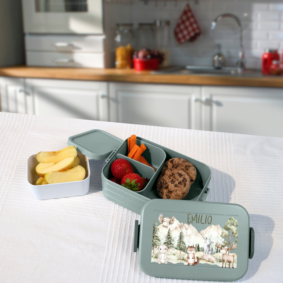 Personalisierte Brotdose für Kinder &quot;Bergwelten&quot;